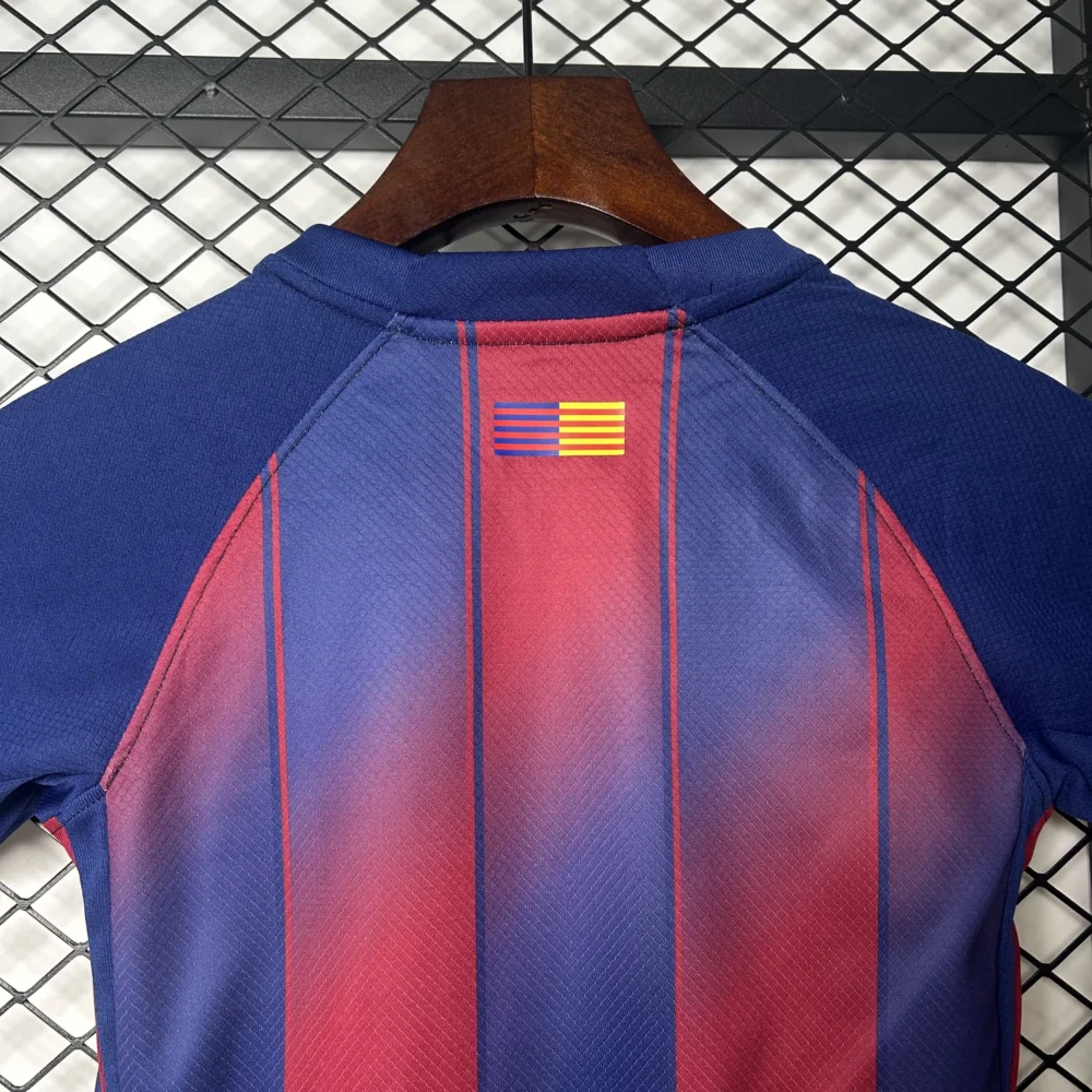 Barcelona Home Soccer Kids Kit Jersey+Shorts 2025/26 - Image 7