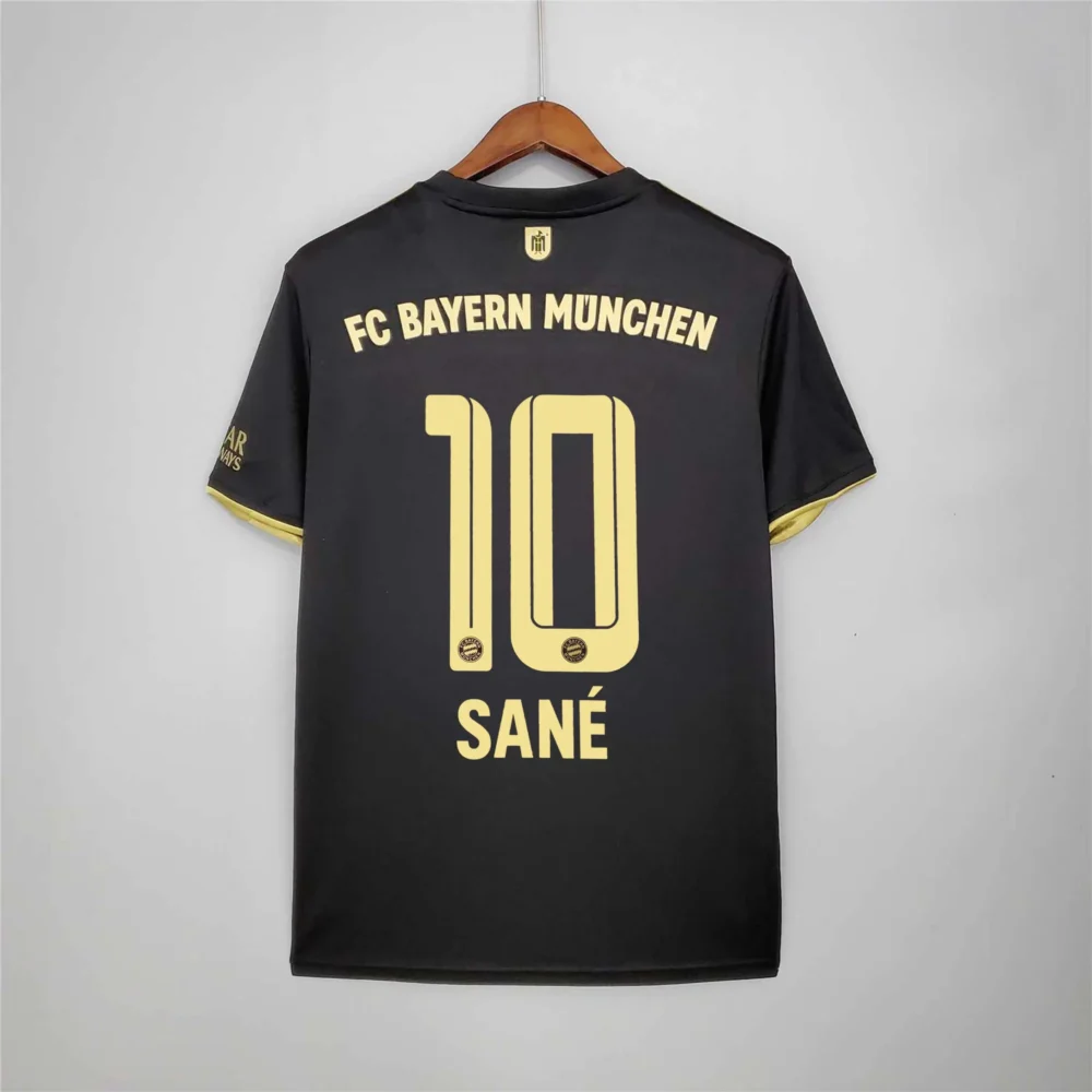 Bayern Munich Retro Jersey Away Soccer Shirt 2021/22 - Image 15