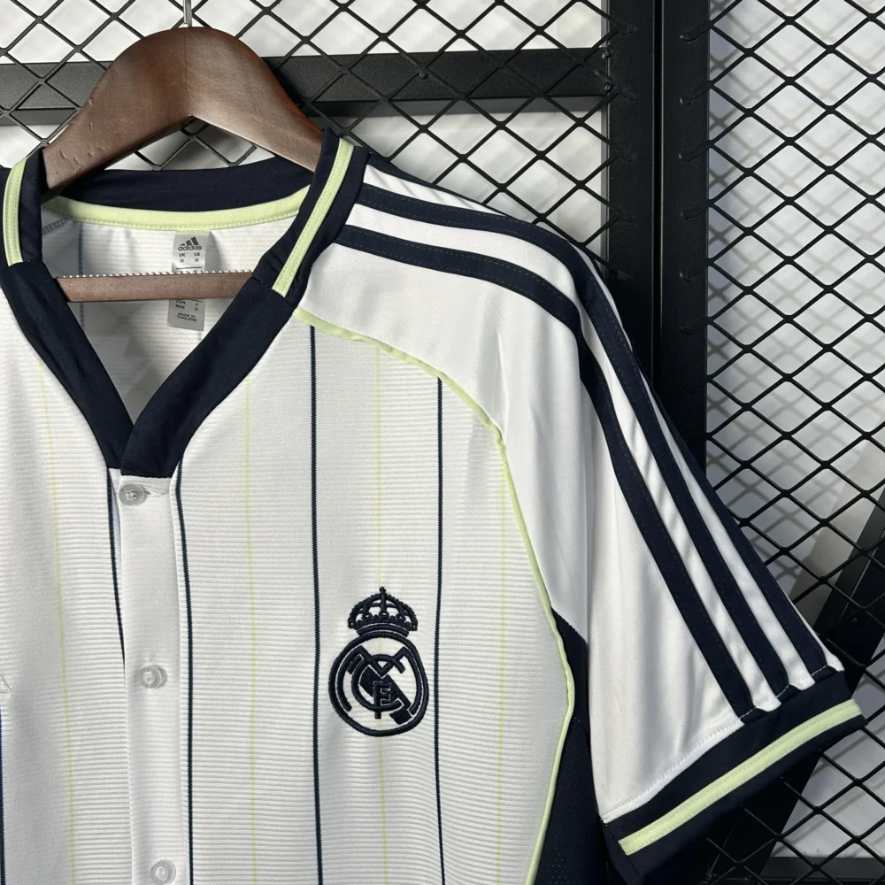 Real Madrid US Pack Custom Shirt 2025/26 - Image 4