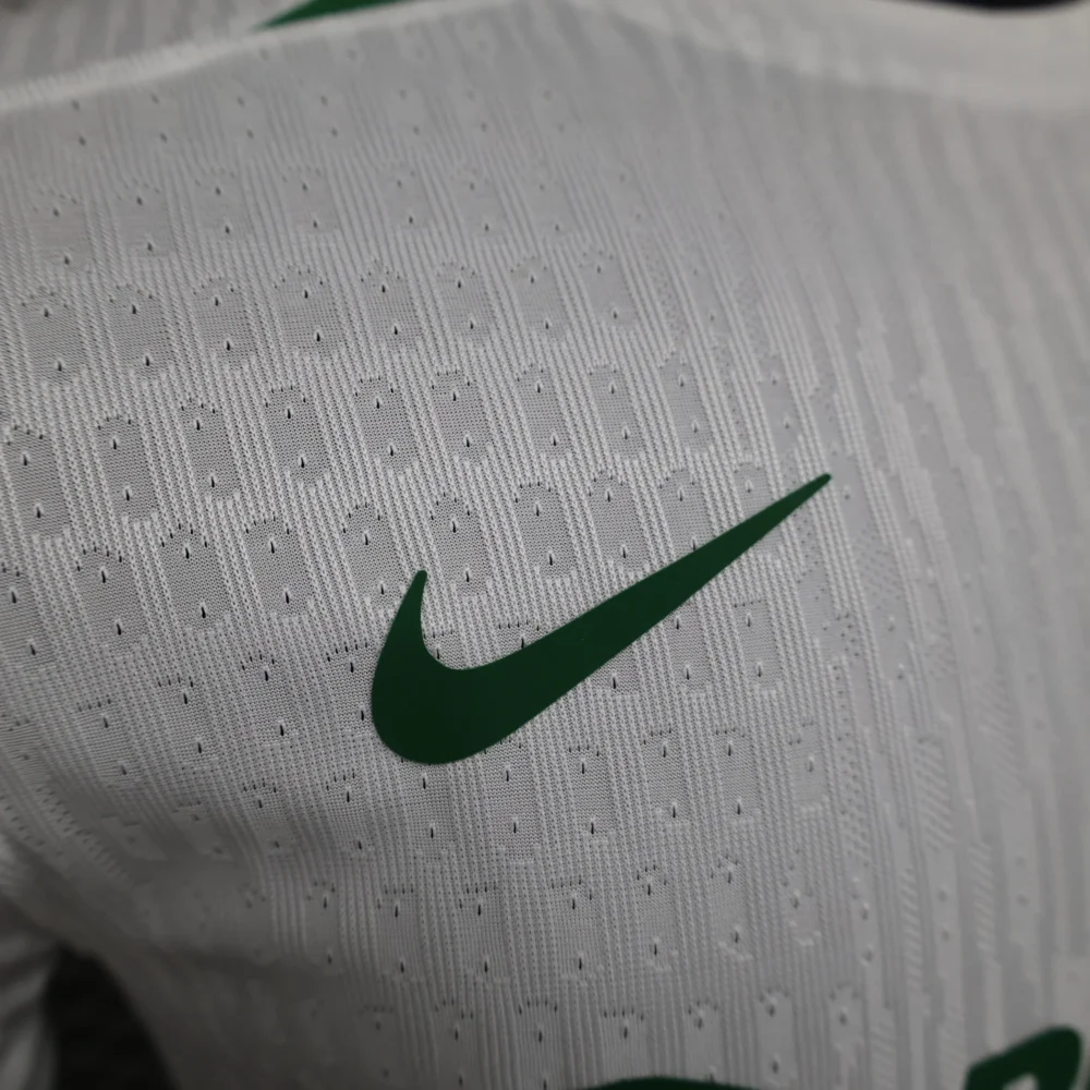 Sporting CP Authentic Soccer Jersey 60th Anniversary Away Shirt 2024/25 - Image 4