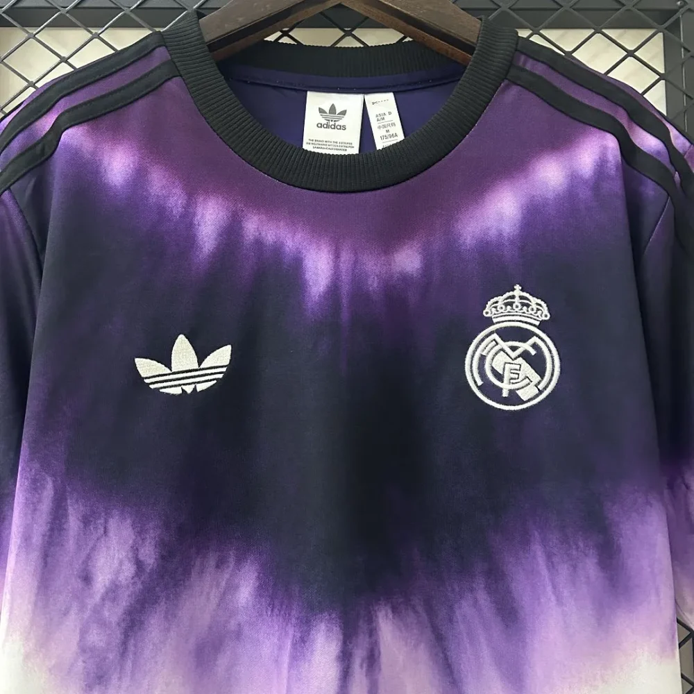 Real Madrid Soccer Jersey Pre-Match CNY Custom Shirt 2024/25 - Image 3