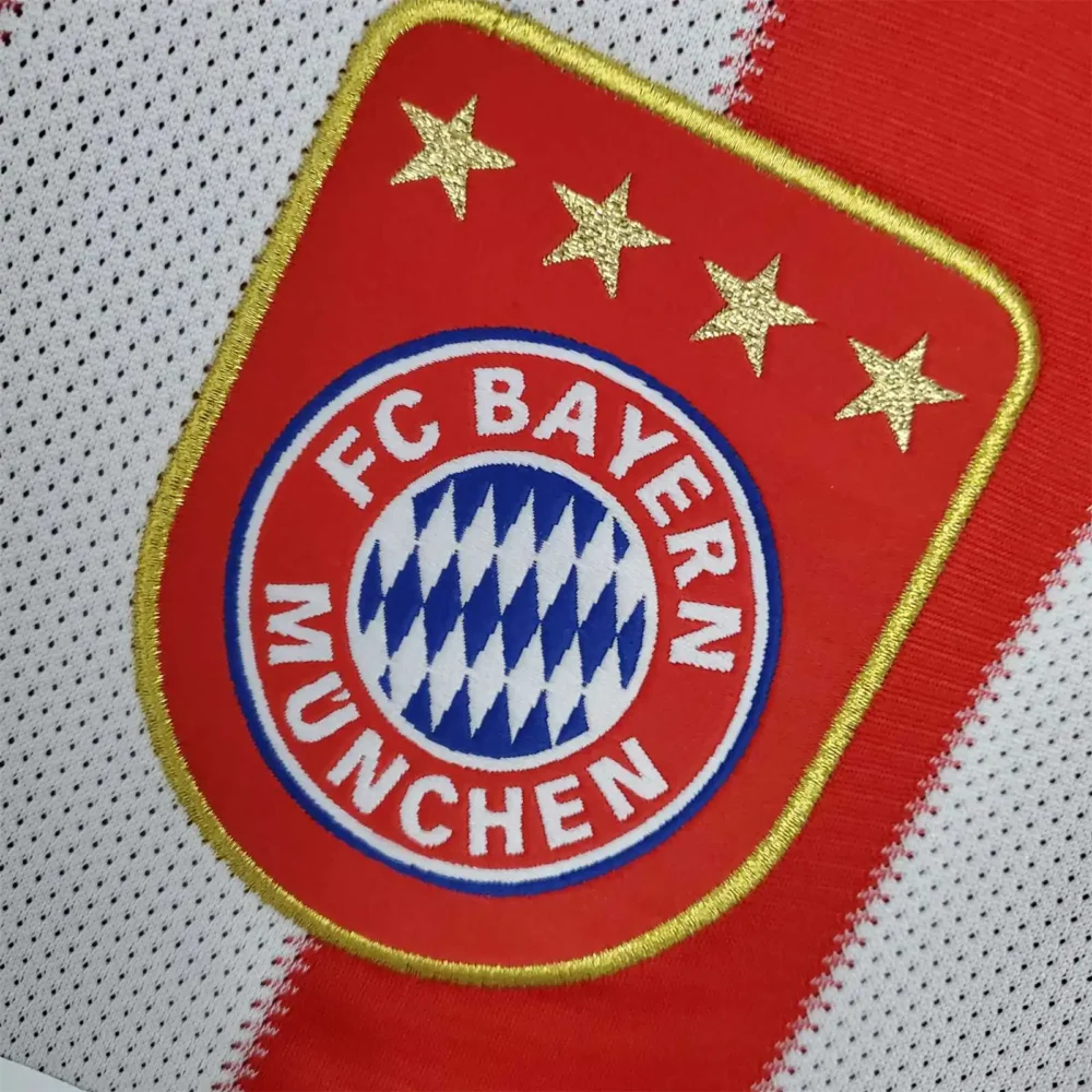 Bayern Munich Retro Jersey Home Soccer Shirt 2010-2011 - Image 4