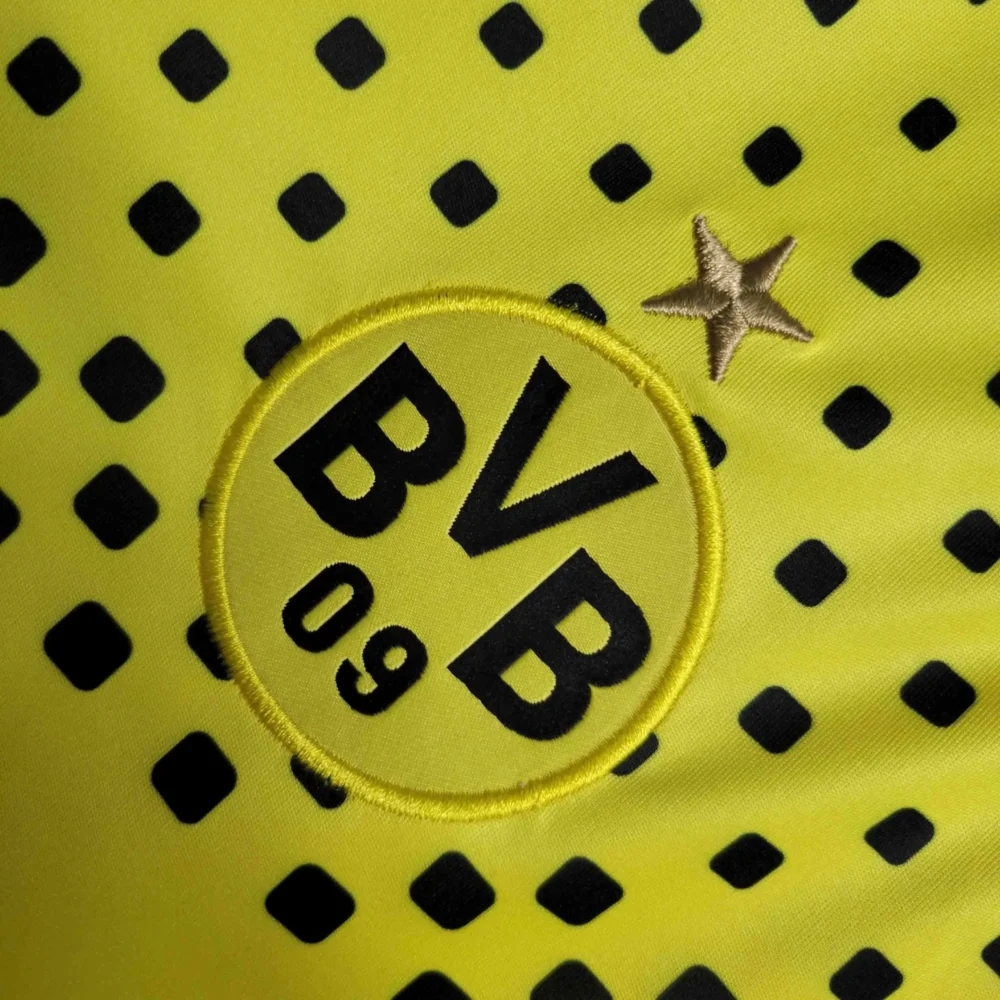 Borussia Dortmund Retro Jersey Home Soccer Shirt 2011/12 - Image 5