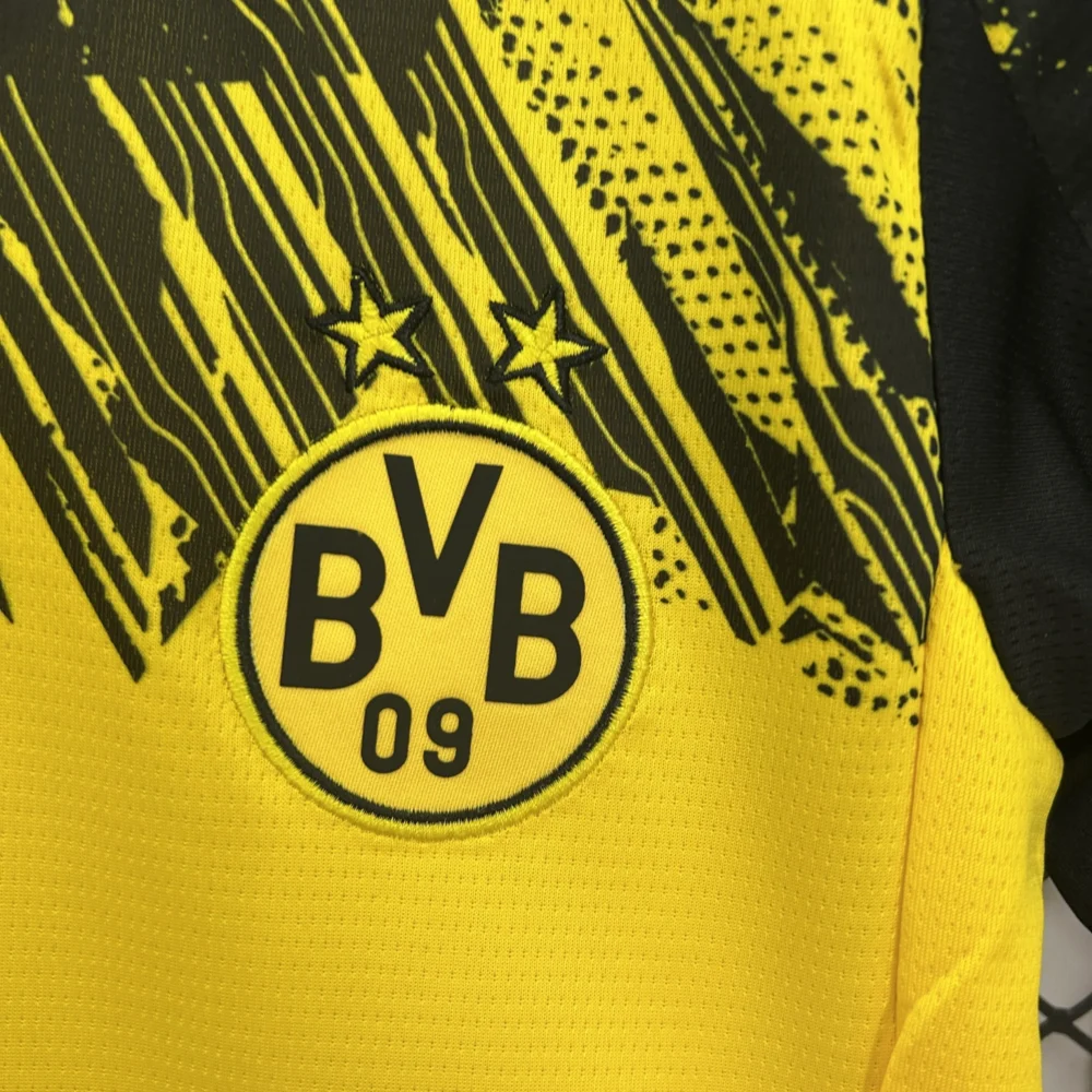 Borussia Dortmund Home Kids Kit Jersey+Shorts 2025/26 - Image 5