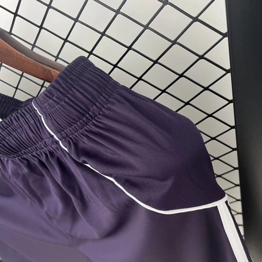 Manchester United Football Jersey Shorts 2025/26 - Image 5