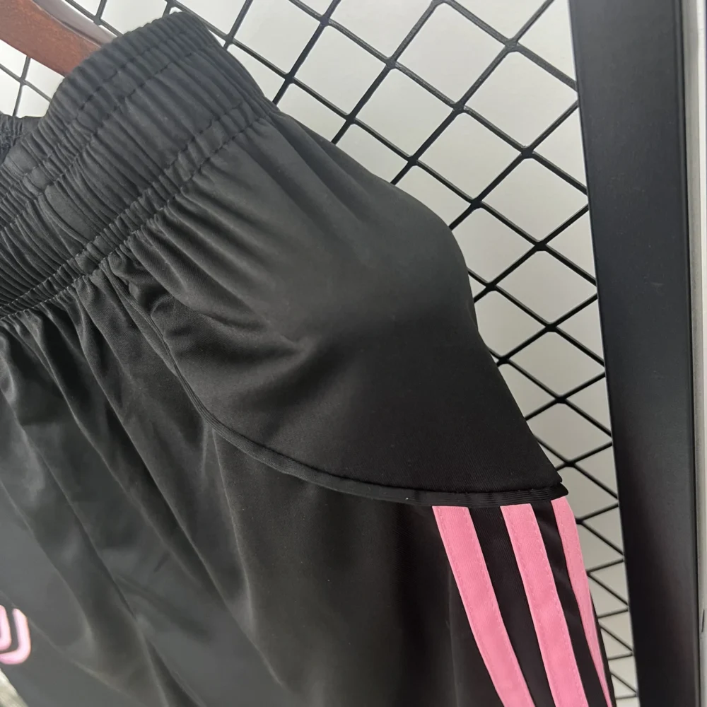 Juventus Soccer Jersey Home Custom Shorts 2025/26 - Image 5