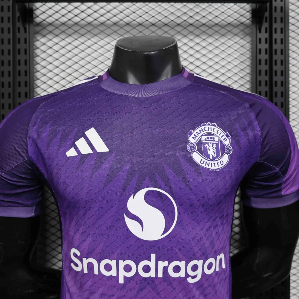 Manchester United Authentic Special Edition Football Jersey Shirt 2025/26 - Image 3