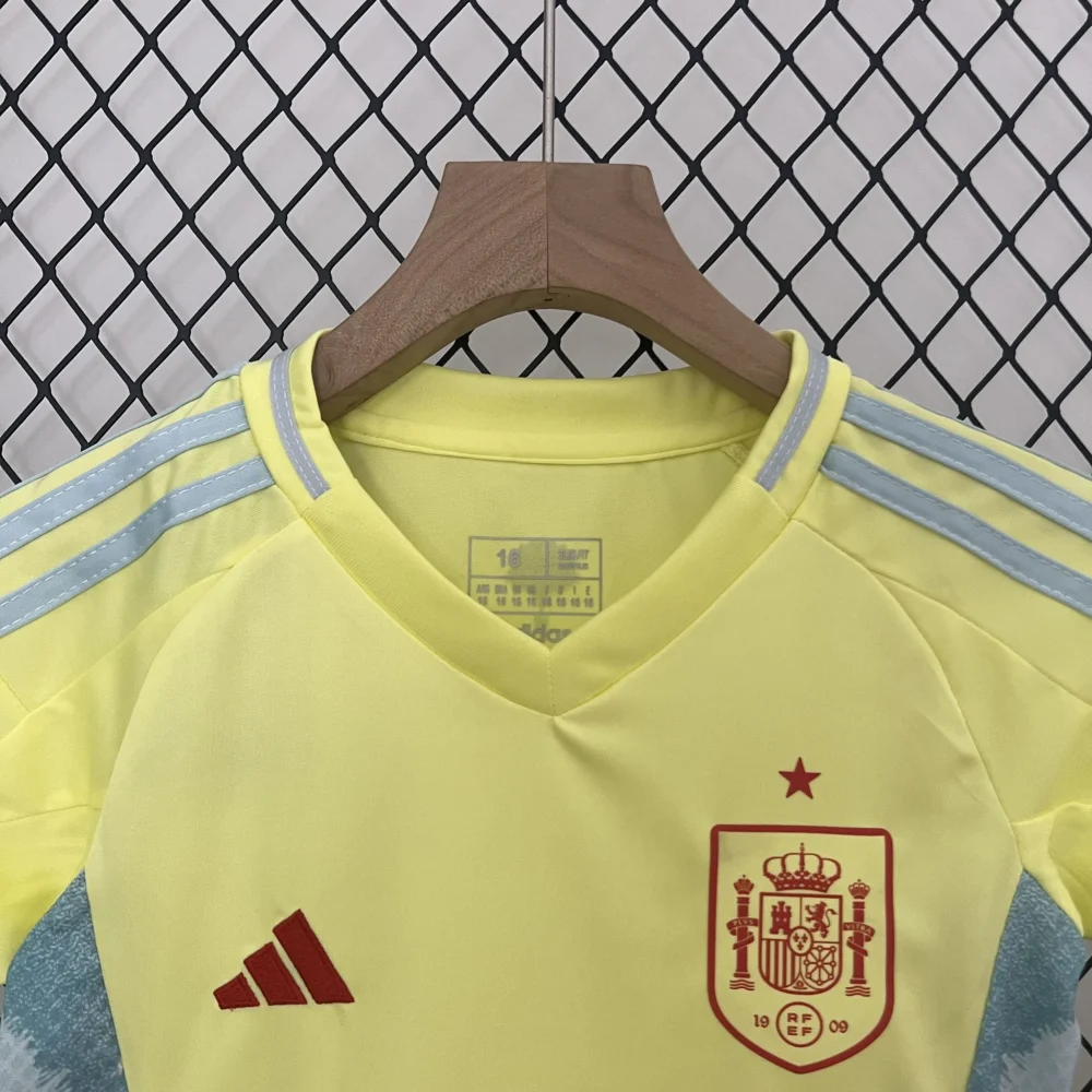 Spain Away Football Uniform Kids Kit Jersey+Shorts EURO 2024 - Image 3