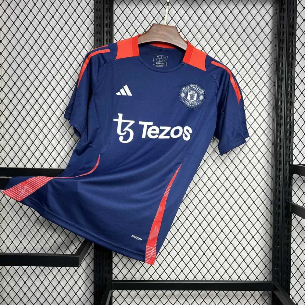 Manchester United Training Football Jersey Shirt 2024/25 - Image 3