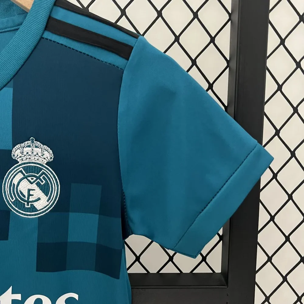 Real Madrid Retro Jersey Third Away Kids Kit Jersey+Shorts 2017/18 - Image 5