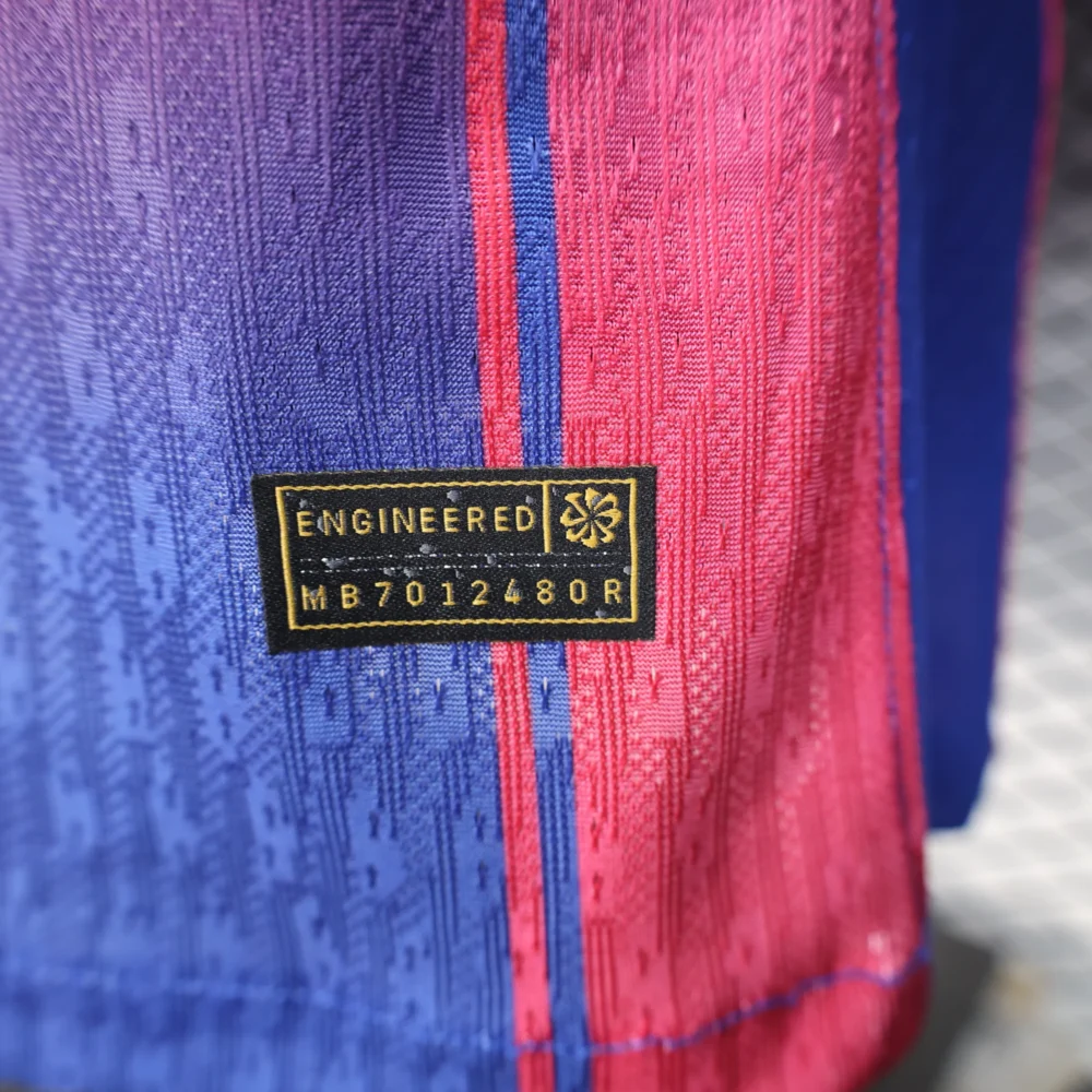 Authentic Soccer Jersey Barcelona Home Shirt 2025/26 - Image 8