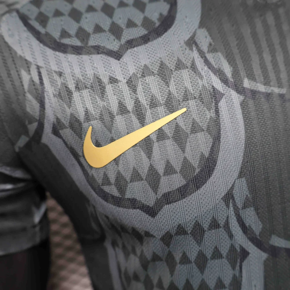 Authentic Football Jersey Barcelona Special Edition Shirt 2024/25 - Image 4