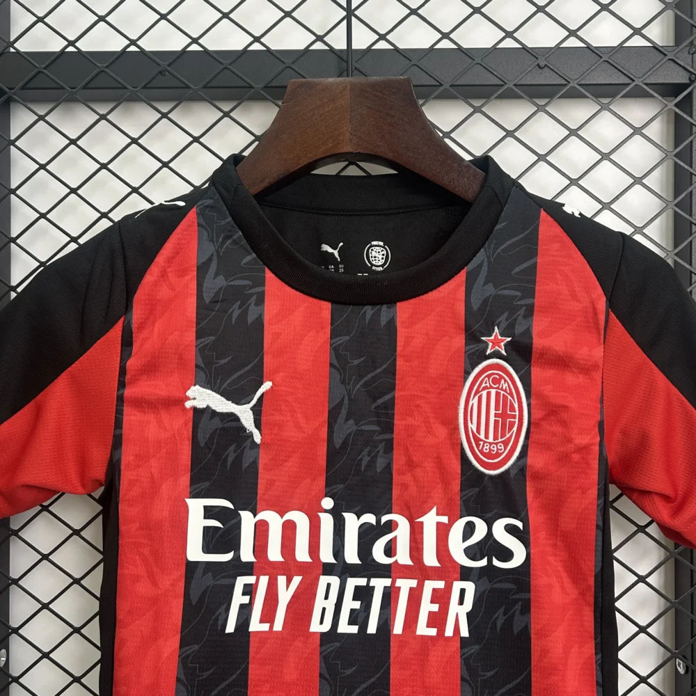 AC Milan Soccer Jersey Home Kids Kit Jersey+Shorts 2025/26 - Image 3