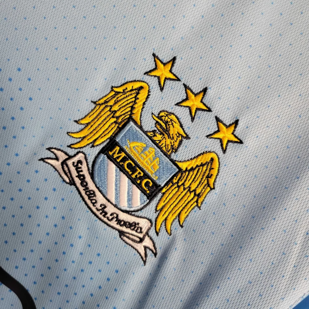 Manchester City Retro Home Football Jersey Shirt 2011/12 - Image 8