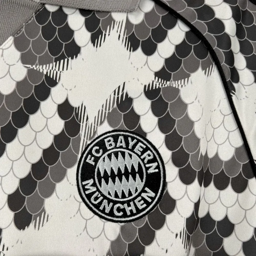 Bayern Munich Soccer Jersey Special Edition Shirt 2025/26 - Image 5