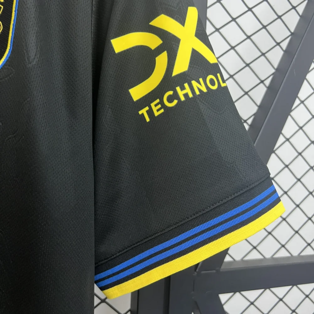 Manchester United Third Away Football Jersey Shirt 2025/26 - Image 6