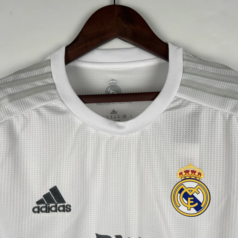 Real Madrid Retro Jersey Home Long Sleeve Custom Soccer Shirt 2015/16 - Image 3