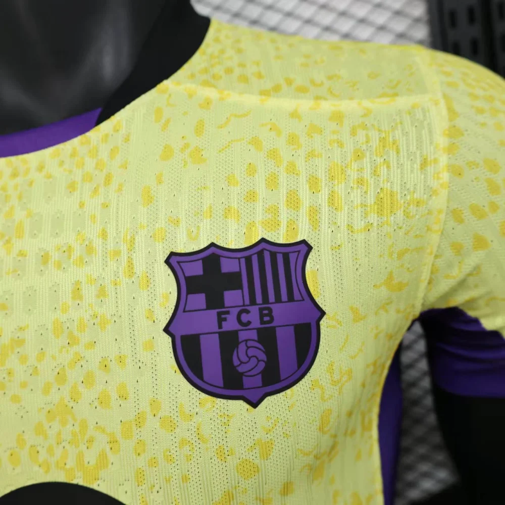 Authentic Football Jersey Barcelona Special Edition Shirt 2024/25 - Image 5