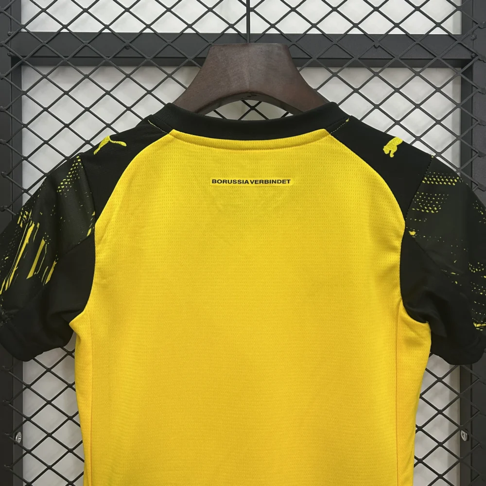 Borussia Dortmund Home Kids Kit Jersey+Shorts 2025/26 - Image 7
