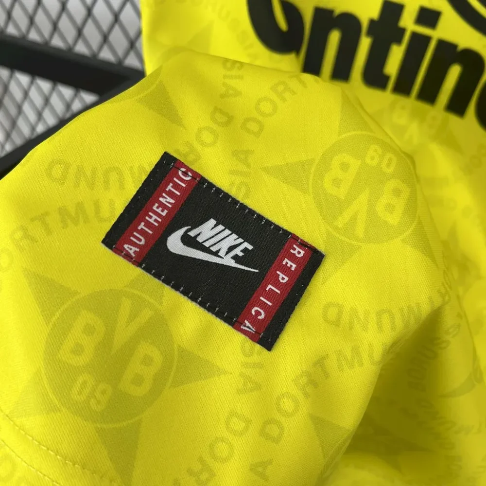 Borussia Dortmund Retro Jersey Home Soccer Shirt 1994/95 - Image 4