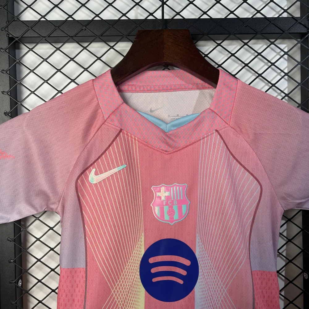 Barcelona Pink Special Edition Soccer Kids Kit Jersey+Shorts 2025/26 - Image 3
