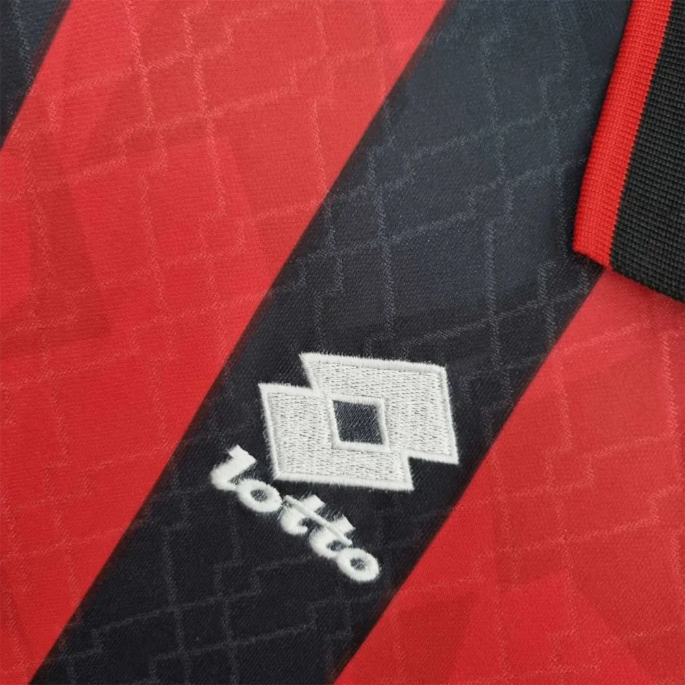 AC Milan Retro Soccer Jersey Home Custom Shirt 1995/96 - Image 5