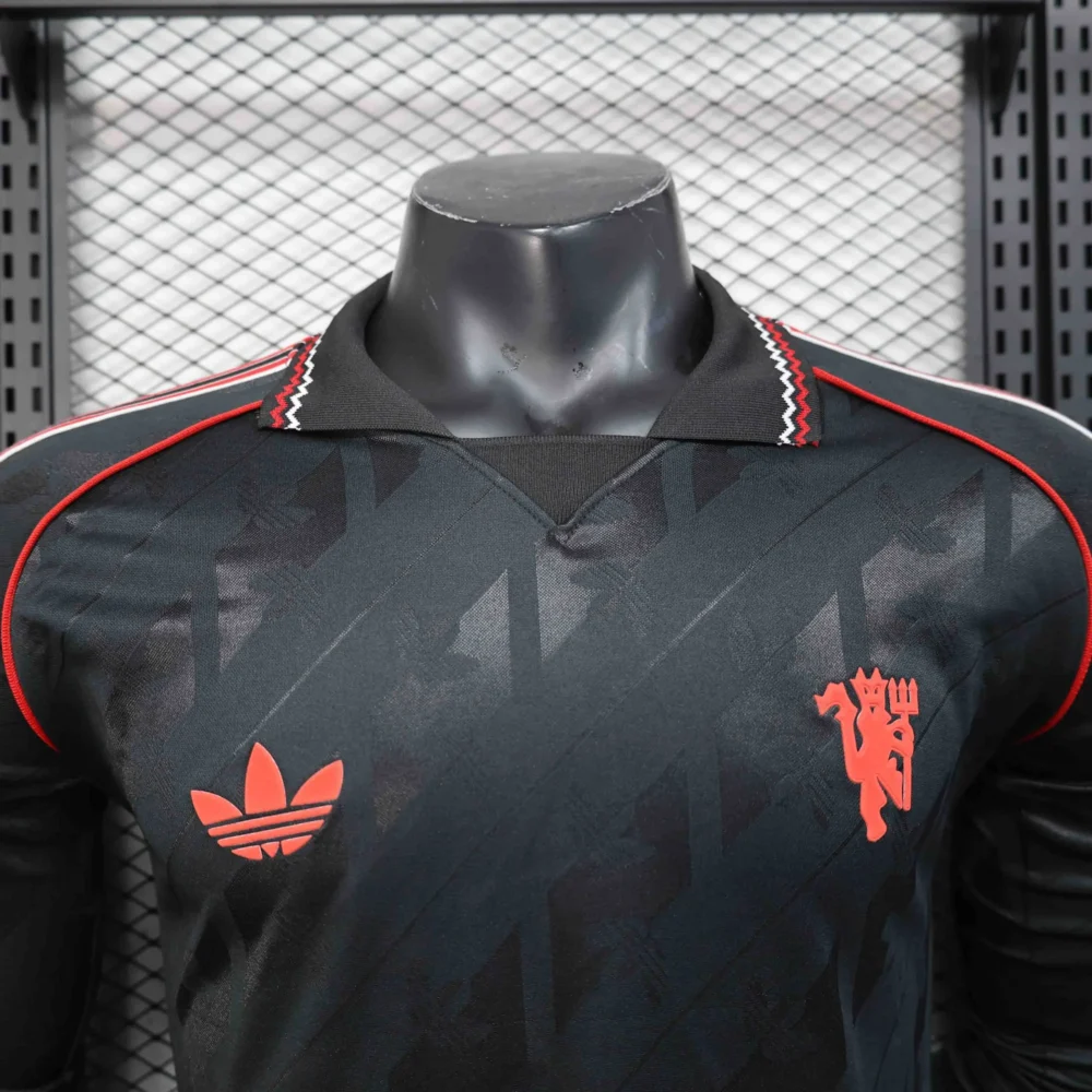 Manchester United Authentic Special Edition Long Sleeve Football Jersey Shirt 2025/26 - Image 3