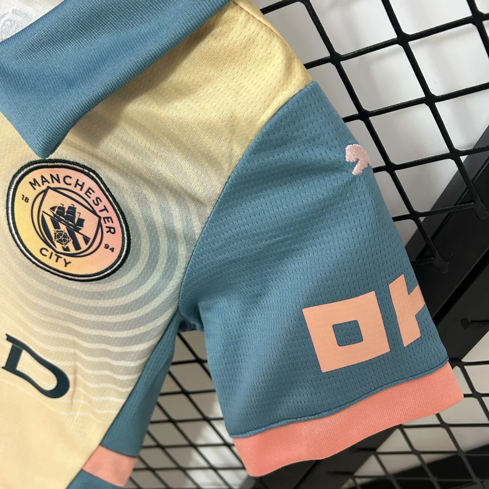 Manchester City Fourth Away Kids Kit Jersey+Shorts 2024/25 - Image 5
