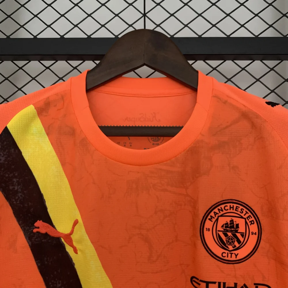 Manchester City Third Away Football Jersey Shirt 2025/26 - Image 3