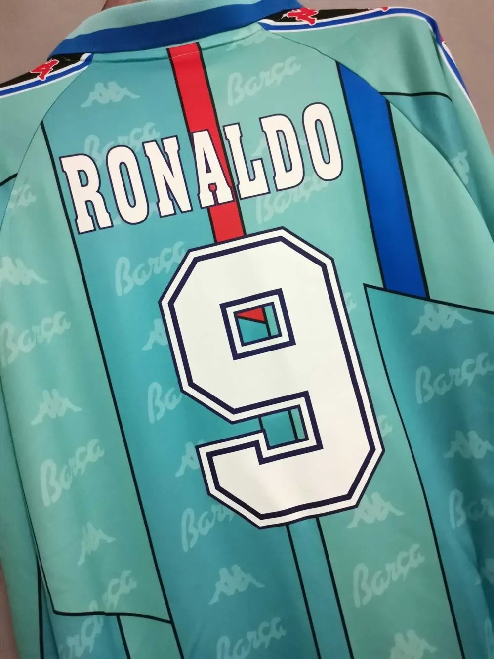Barcelona Retro Jersey Away Long Sleeve Soccer Shirt 1996-97 - Image 3
