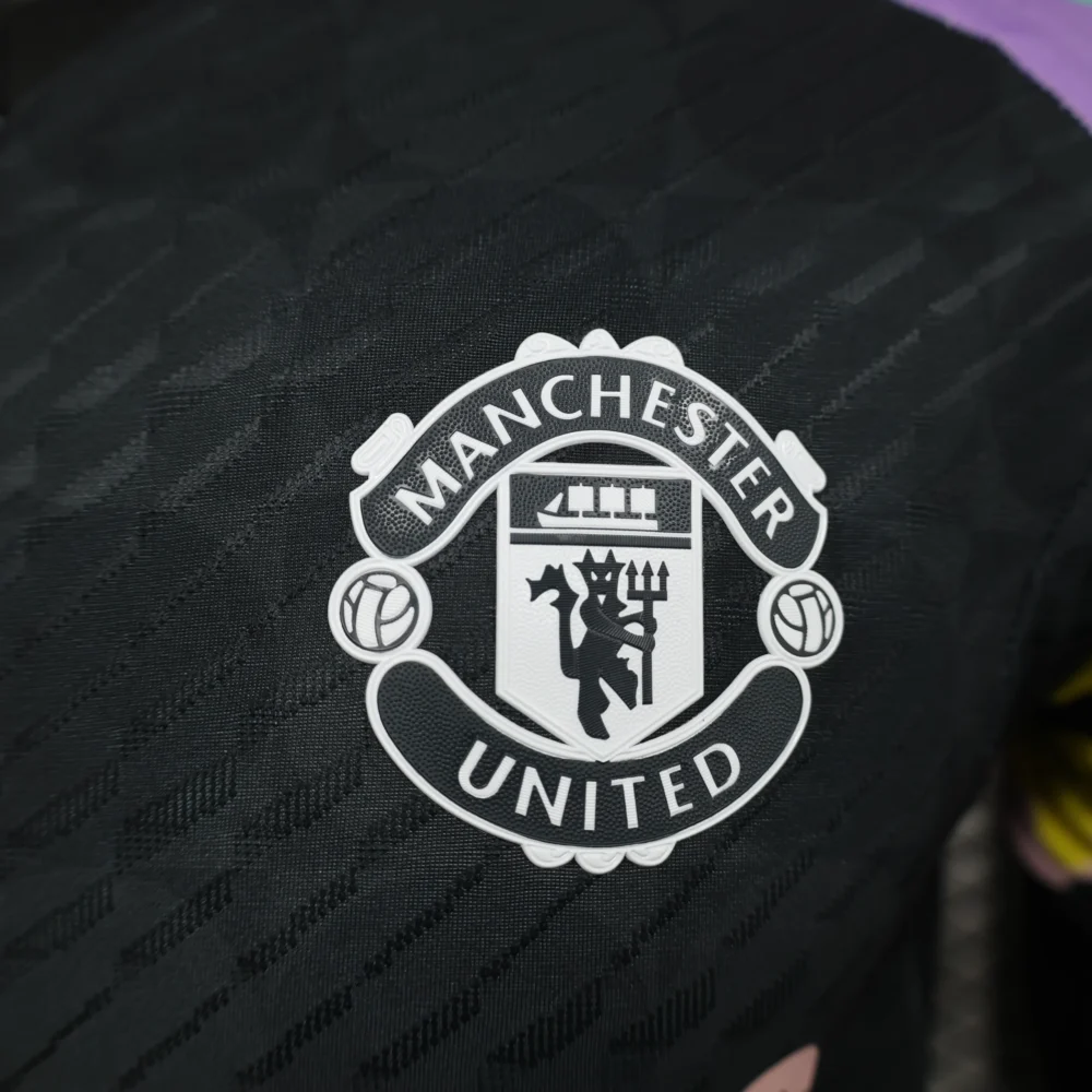 Manchester United Authentic Pre-Match Football Jersey Shirt 2023/24 - Image 4