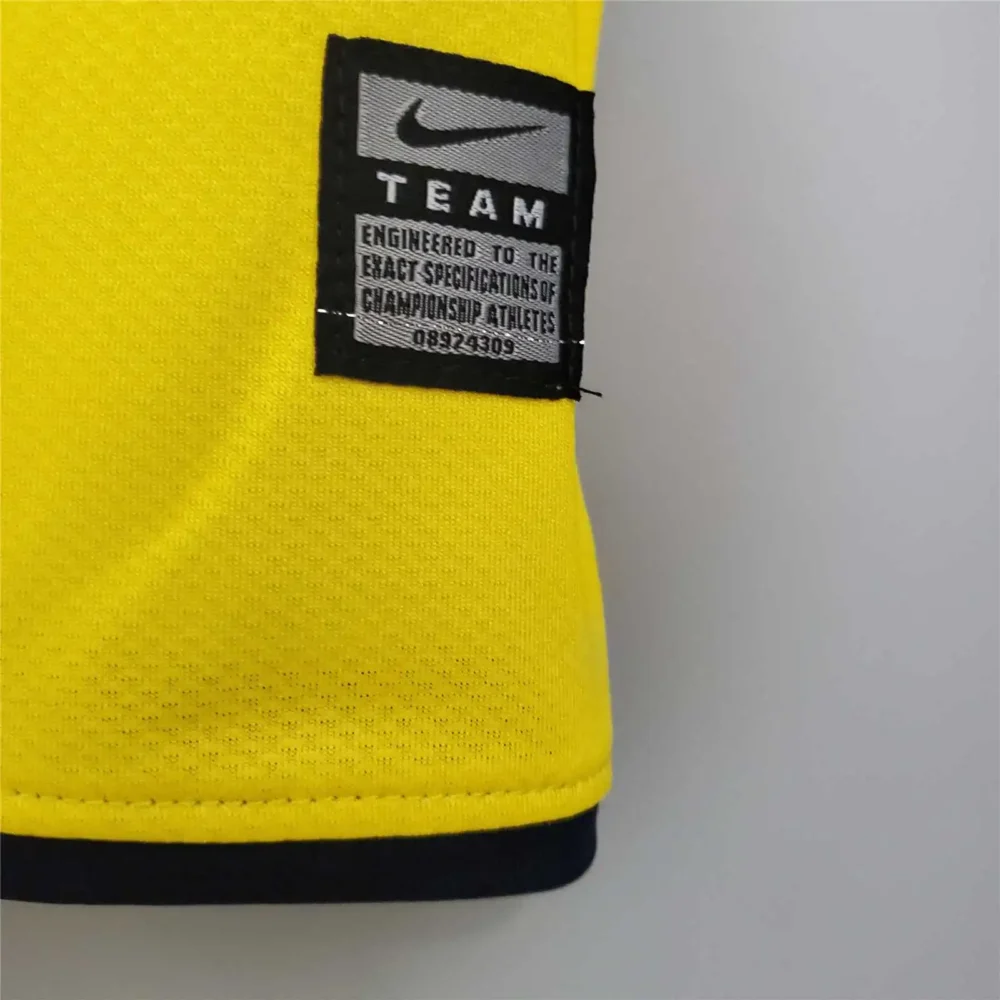Barcelona Retro Jersey Away Soccer Shirt 2008/09 - Image 5