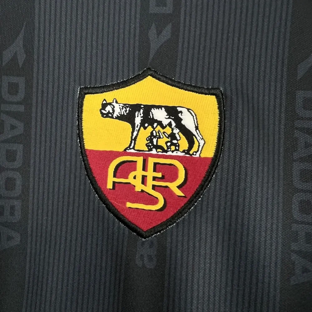 Roma Retro Soccer Jersey Away Custom Shirt 1999/00 - Image 4