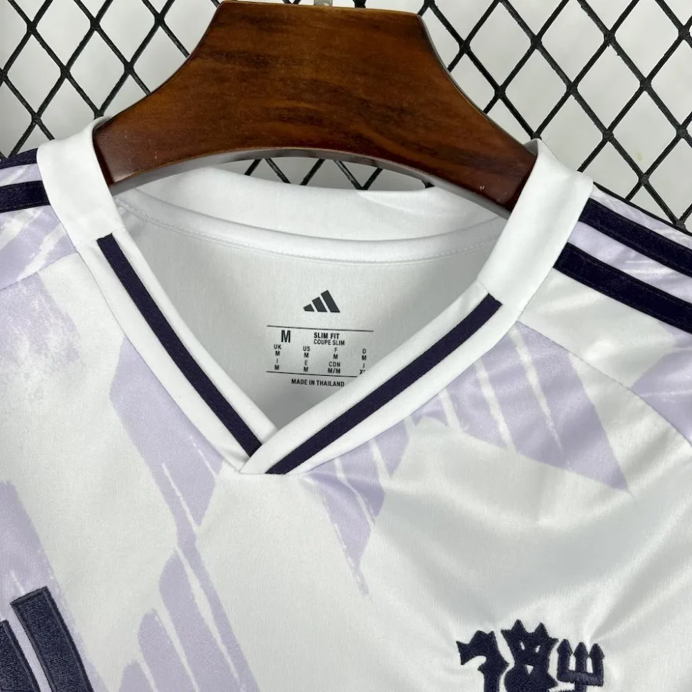 Manchester United Away Football Jersey Shirt 2025/26 - Image 3