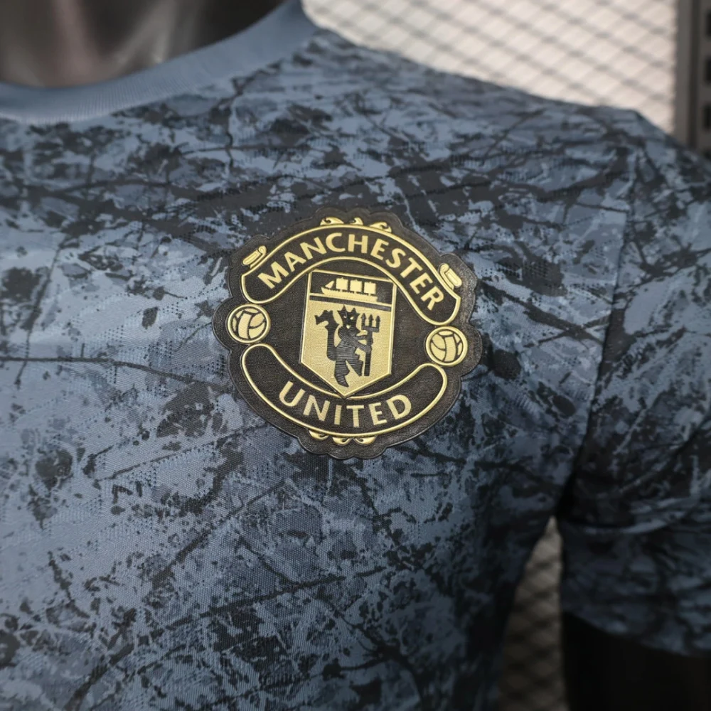 Manchester United Authentic x Stone Roses Icon Pre-Match Football Jersey Shirt 2024/25 - Image 5