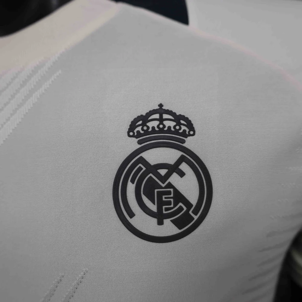 Real Madrid Authentic Soccer Jersey Training Shirt 2024/25 - Image 4