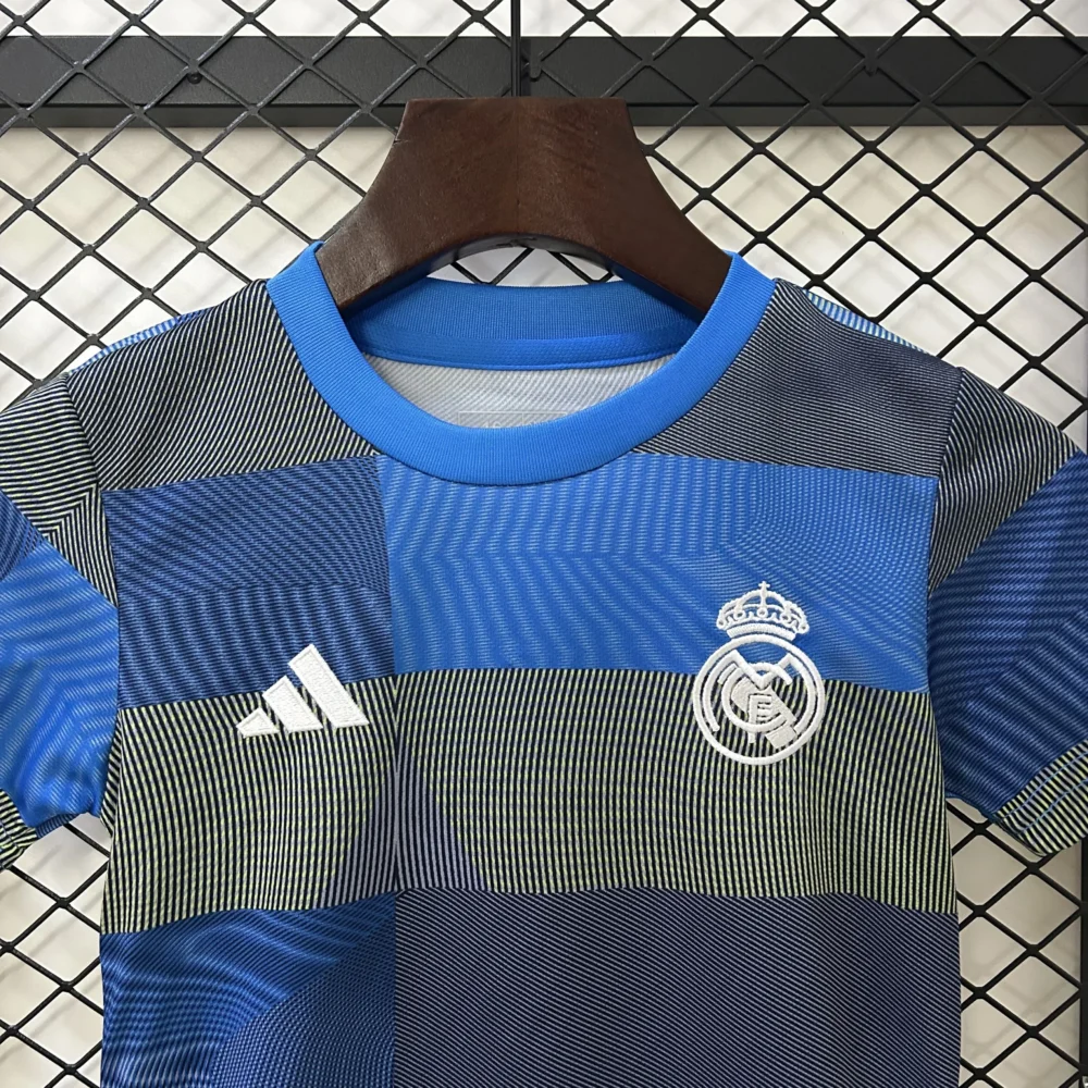 Real Madrid Soccer Jersey Training Kids Kit Jersey+Shorts 2025/26 - Image 3