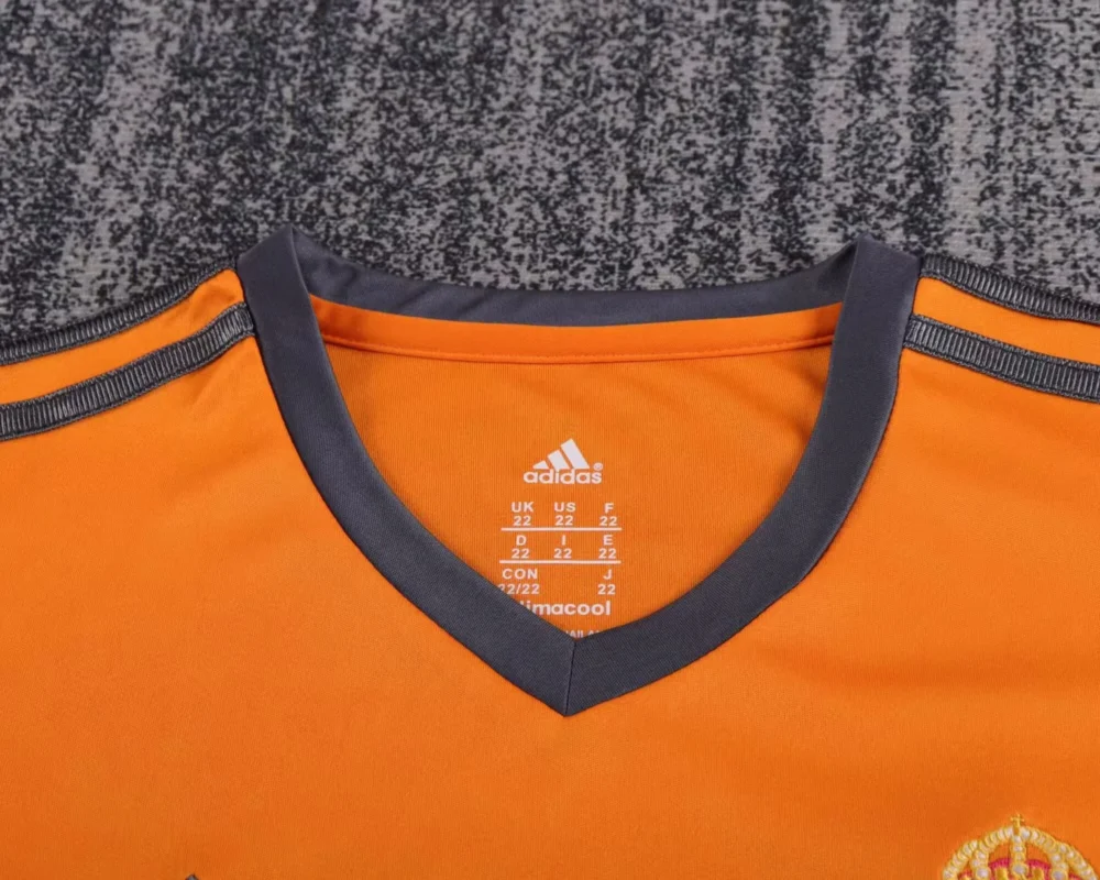 Real Madrid Retro Jersey Third Away Kids Kit Jersey+Shorts 2013/14 - Image 3