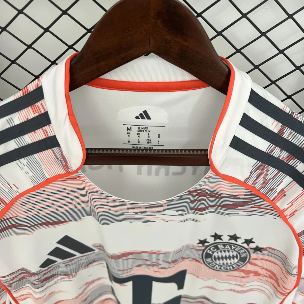 Bayern Munich Soccer Jersey Away Shirt 2025/26 - Image 3