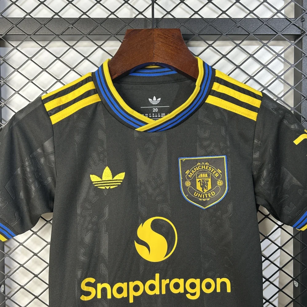 Manchester United Third Away Kids Kit Jersey+Shorts 2025/26 - Image 3