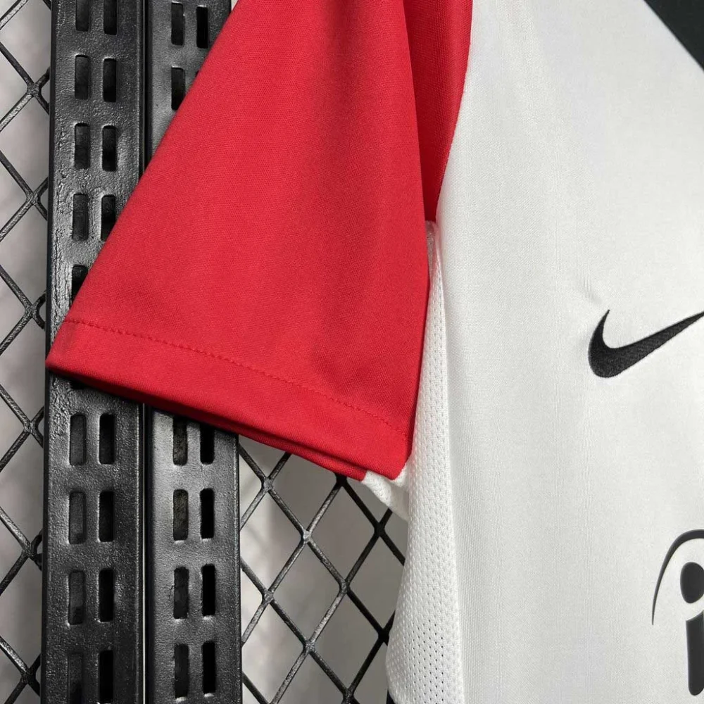 Eintracht Frankfurt Football Jersey Home Custom Shirt 2024/25 - Image 4
