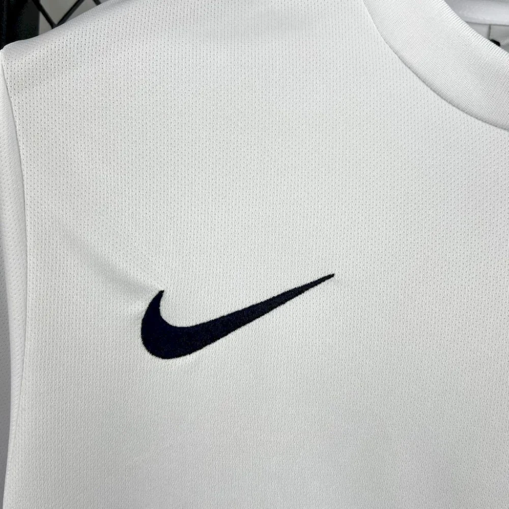 Manchester City Retro Third Away Football Jersey Shirt 2013/14 - Image 4