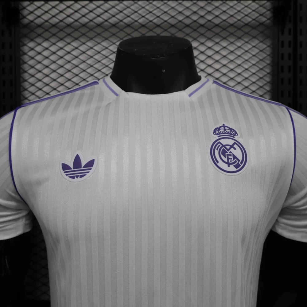 Real Madrid Authentic Soccer Jersey Special Edition Shirt 2025/26 - Image 3