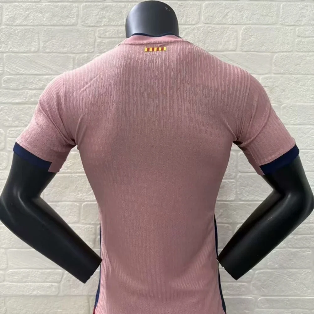 Authentic Soccer Jersey Barcelona Third Away Pink Shirt 2025/26 - Image 2