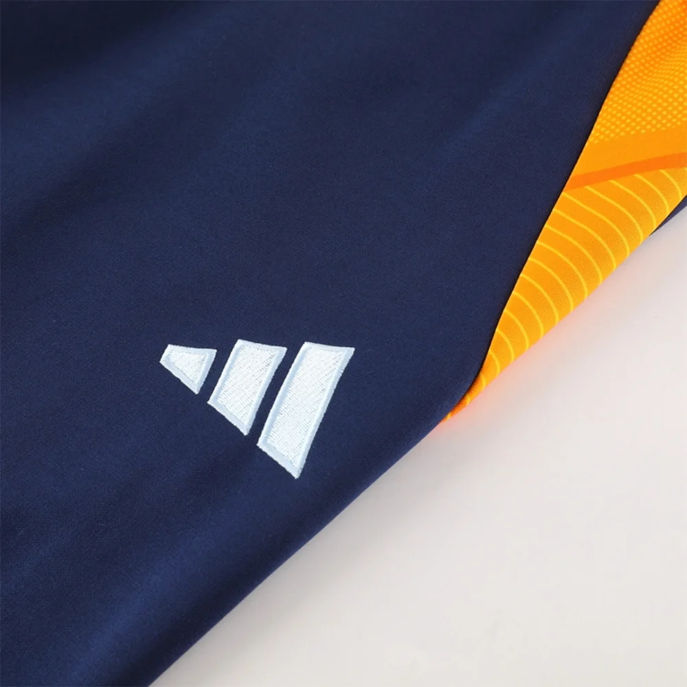 Kids Real Madrid Training Kit (Jacket+Pants) 2024/25 - Image 15