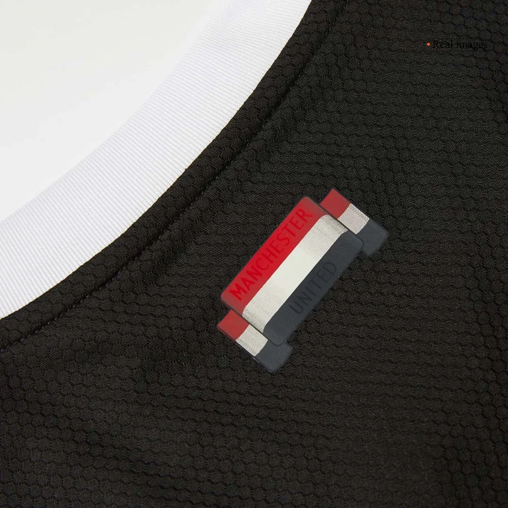 Manchester United Third Goalkeeper Football Jersey Shirt 2024/25 - Image 11