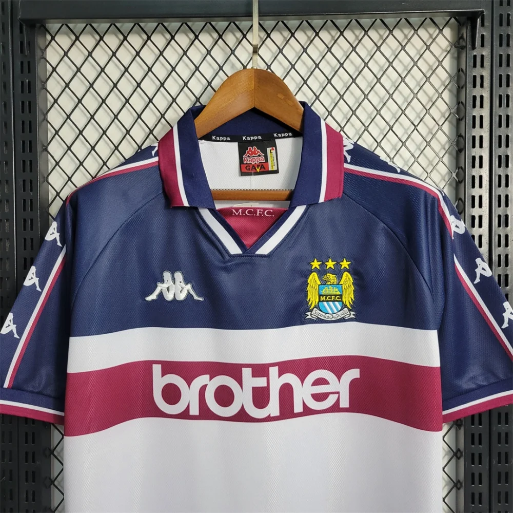 Manchester City Retro Away Football Jersey Shirt 1997/98 - Image 4