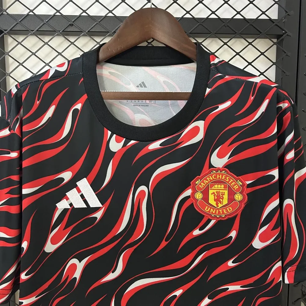 Manchester United Pre-Match Football Jersey Shirt 2025/26 - Image 3