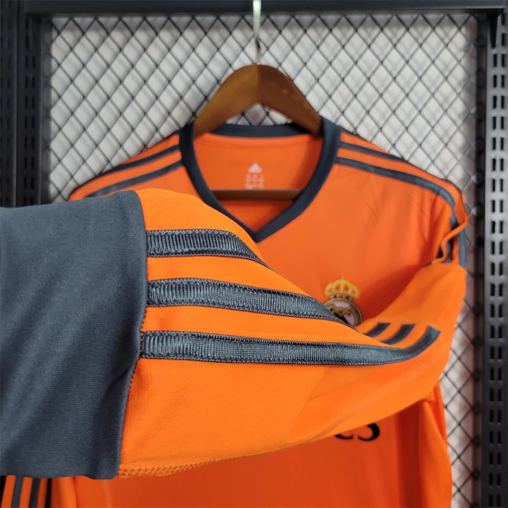 Real Madrid Retro Jersey Third Away Long Sleeve Custom Soccer Shirt 2013/14 - Image 4