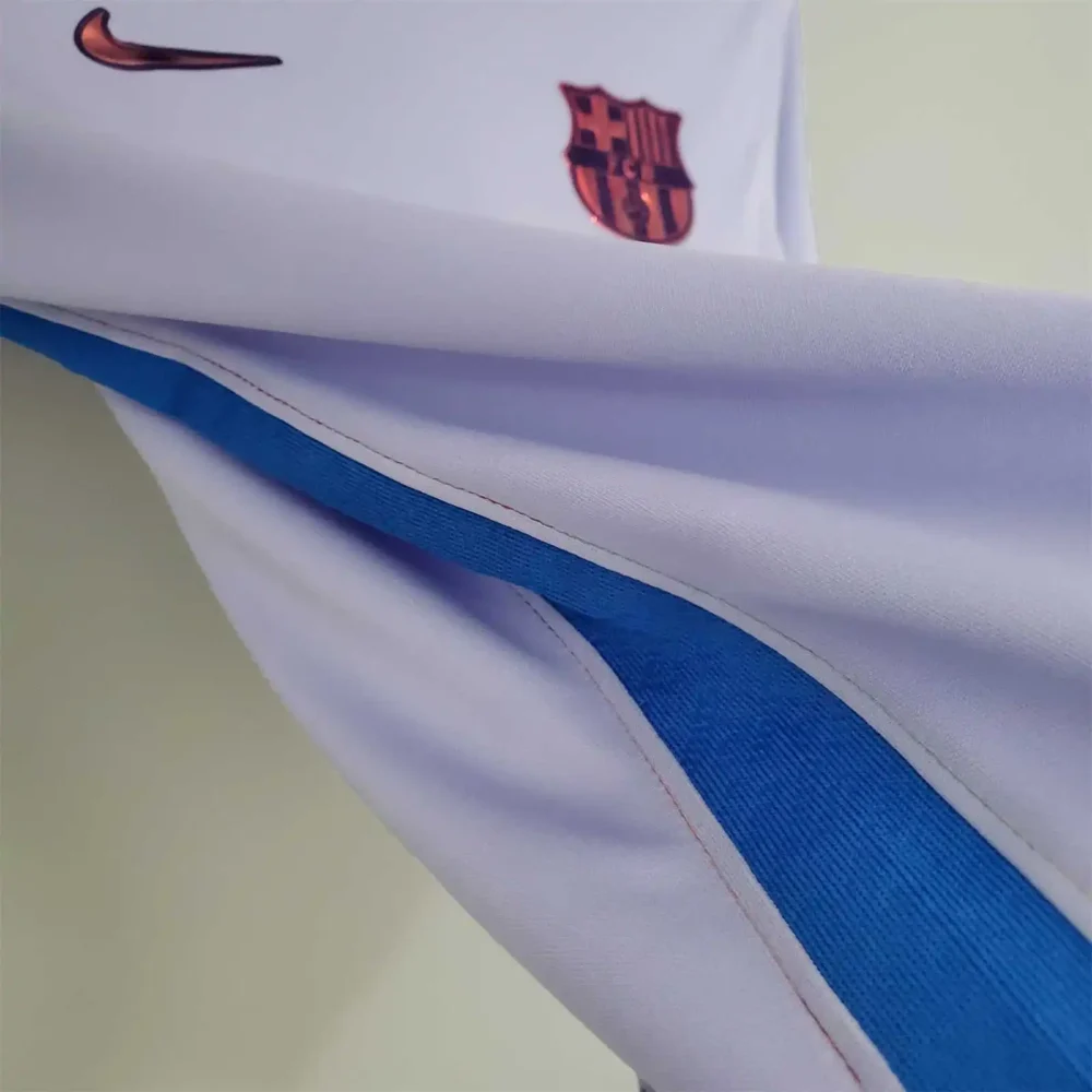 Barcelona Retro Jersey Away Soccer Shirt 2021/22 - Image 7